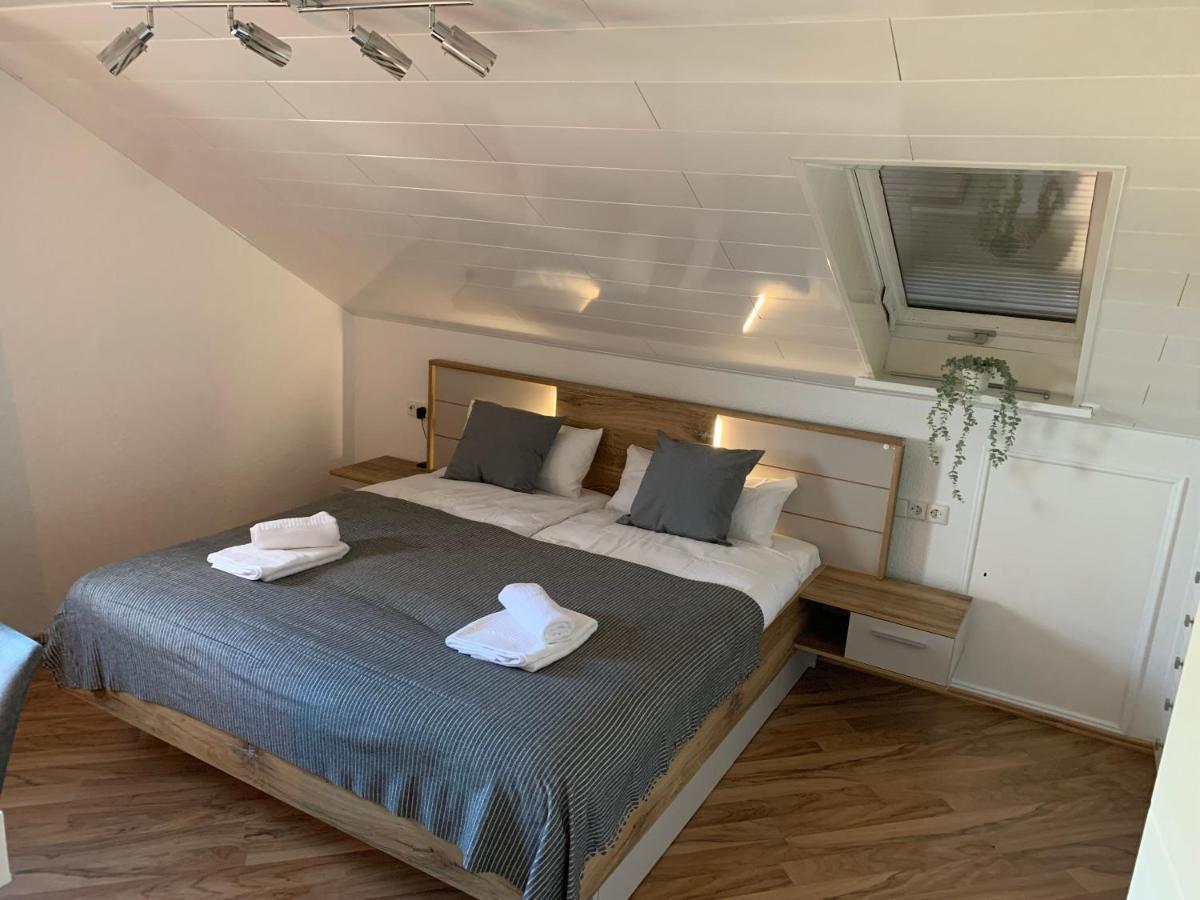 2 Zimmer Ferienwohnung Obersulm Exteriér fotografie